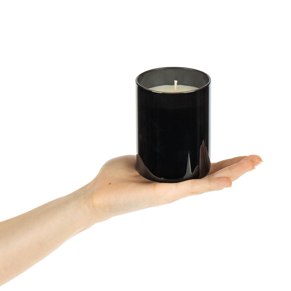 Ароматическая свеча Flikka, сандал и амбра, черная