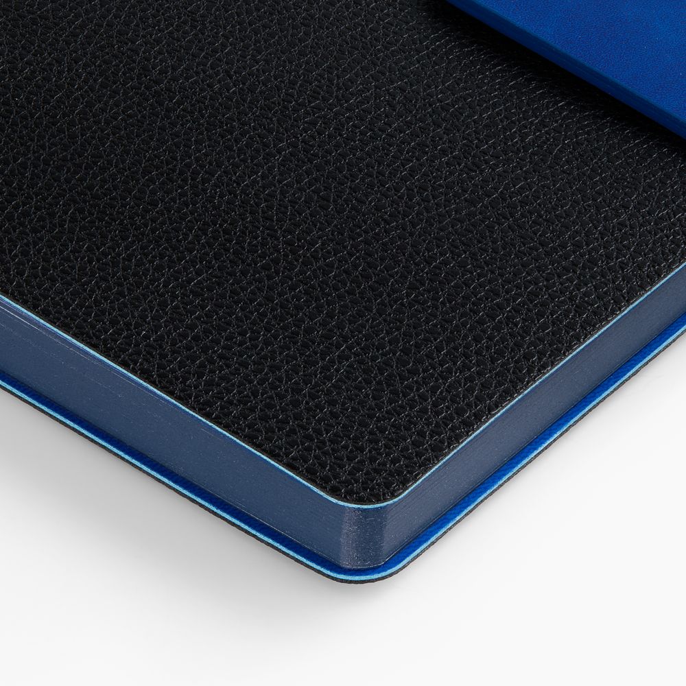 Ежедневник Boom, недатированный, черный с ярко-синий