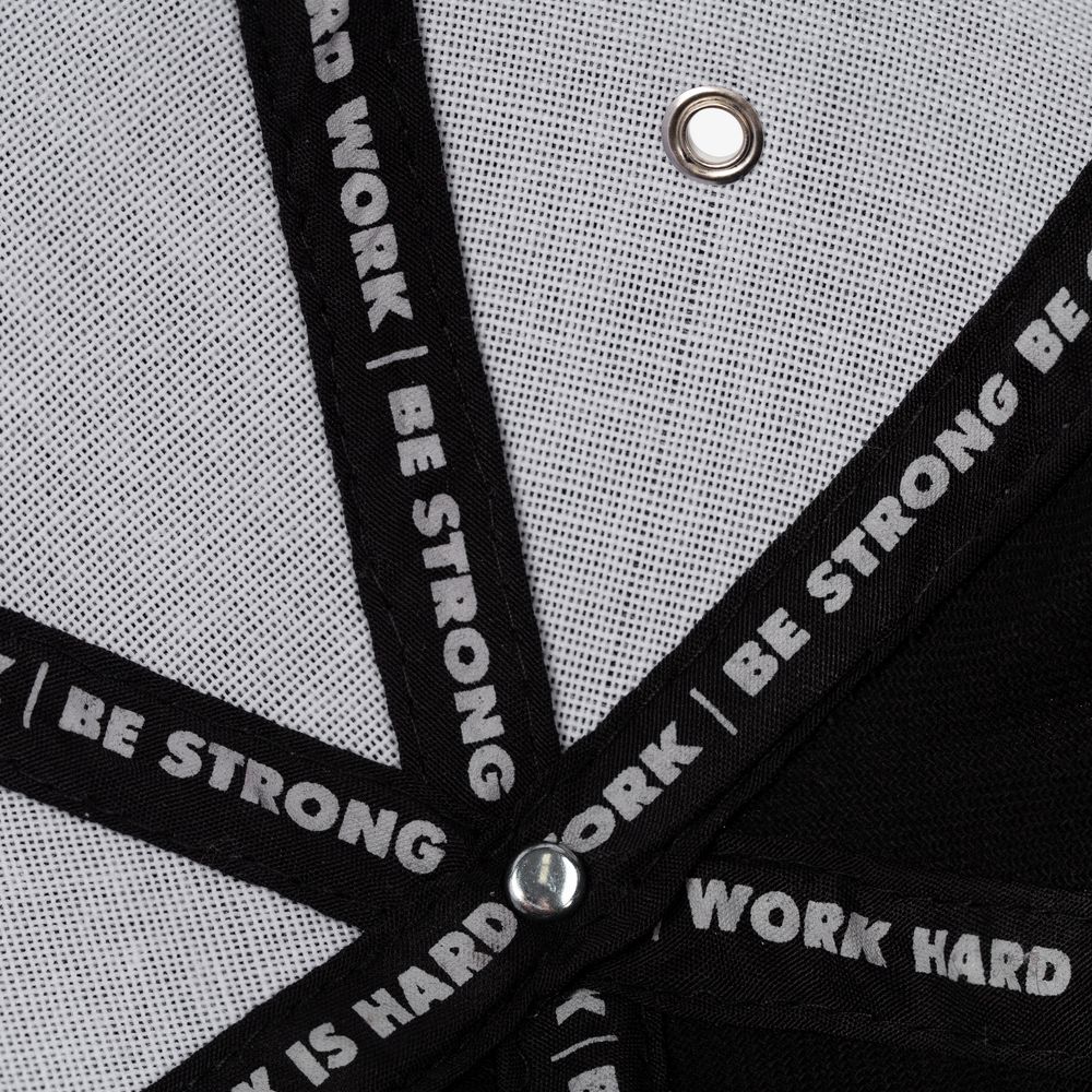 Бейсболка Hard Work Black со светоотражающим элементом Бейсболка Hard Work Black со светоотражающим элементом