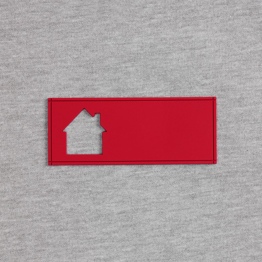 Лейбл из ПВХ с вырубкой «Дом», красный