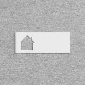 Лейбл из ПВХ с вырубкой «Дом», белый